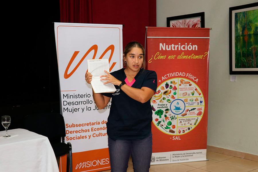 Charla para beneficiarios del programa «Hambre Cero»