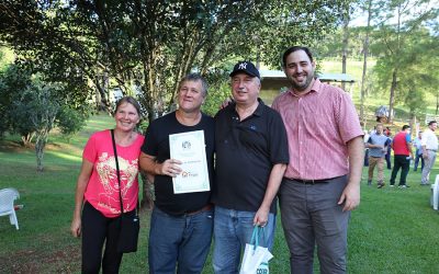 Entrega de títulos de propiedad, perteneciente al programa provincial «Mi título»