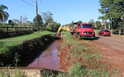 Obra Pública – Limpieza de Cunetas en Ruta Nº 225