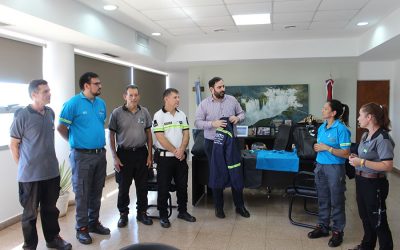 Entrega de indumentaria para el personal de tránsito municipal