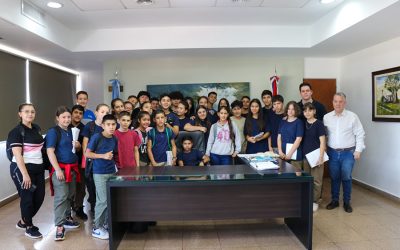 Alumnos de la E.F.A. Nº 1004 «Santa Teresita» visitaron el Centro Cívico