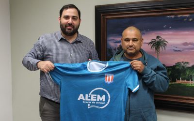 Entregamos camisetas al Club Argentinos