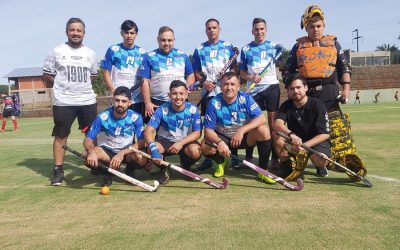 Equipo de Hockey del CEF Nº 4 – En Alem apoyamos el deporte