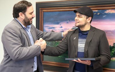 Reconocimiento al diseñador Rafael Godoy