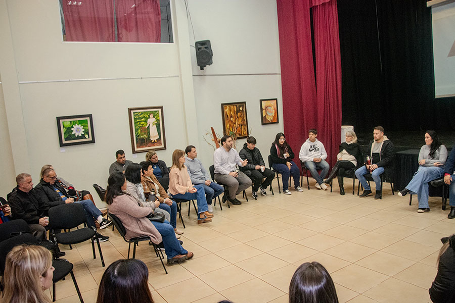 Taller de capacitación sobre prevención y actuación ante casos de suicidio en la comunidad