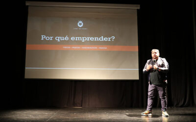 Emprende con Éxito – Conferencia Motivacional