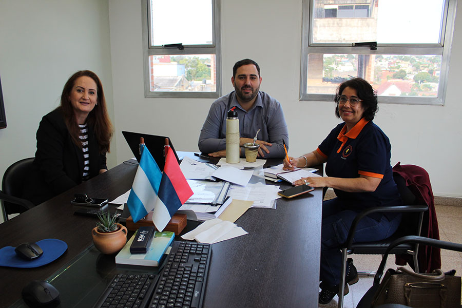 Reunión con Directivos del NENI 2114