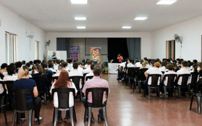 Charla con estudiantes sobre propósito de vida