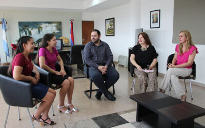 Encuentro con Embajadores de Misiones en la Feria de Ciencias