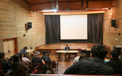 Charla Taller sobre Medios de Comunicación y Redes Sociales