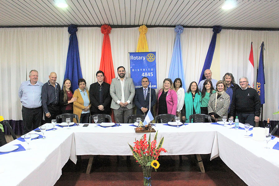 El Municipio y el Rotary Club Alem Refuerzan Alianzas para Promover el Crecimiento Comunitario