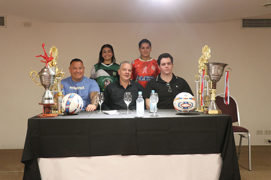 Lanzamiento oficial en Posadas del Torneo de Fútbol 11 Femenino organizado por Las Estrellas Misioneras