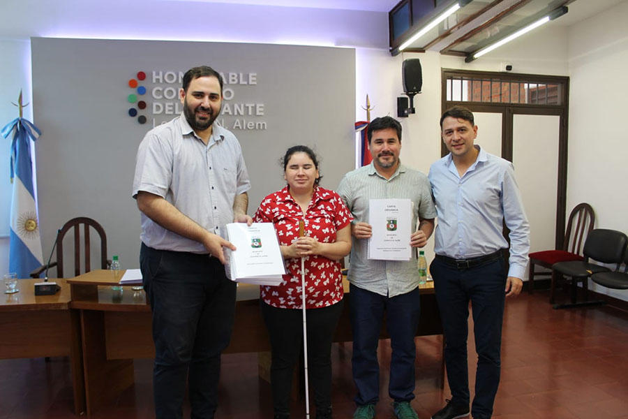 Leandro N. Alem se posiciona como uno de los primeros municipios en contar con la Carta Orgánica en Braille