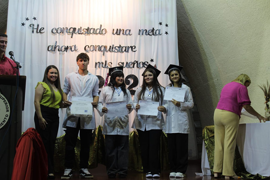 Acto de Egresados del Nivel Secundario de la Escuela Normal Superior Nº 1