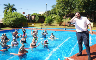 Clases de Natación para Adultos Mayores