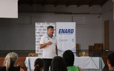 Éxito en la II Clínica de Natación con el Prof. Pablo Roldán