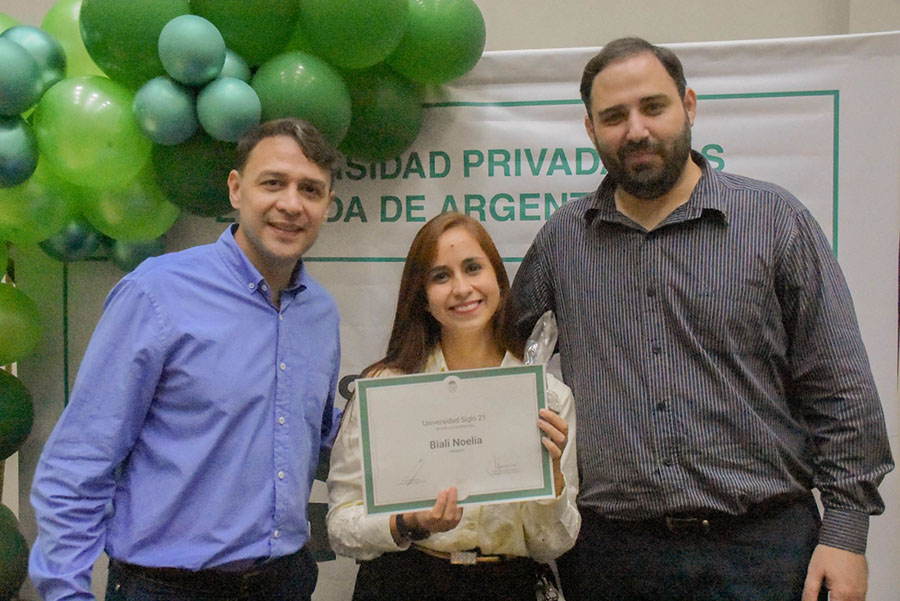 Acompañamos a los egresados 2024 de la Universidad Siglo 21