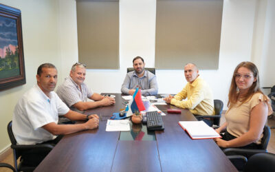 Reunión con la Empresa TELECOM por mejoras en el servicio de telefonía celular