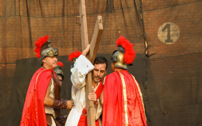 Vivimos un Vía Crucis viviente que nos unió en fe y reflexión
