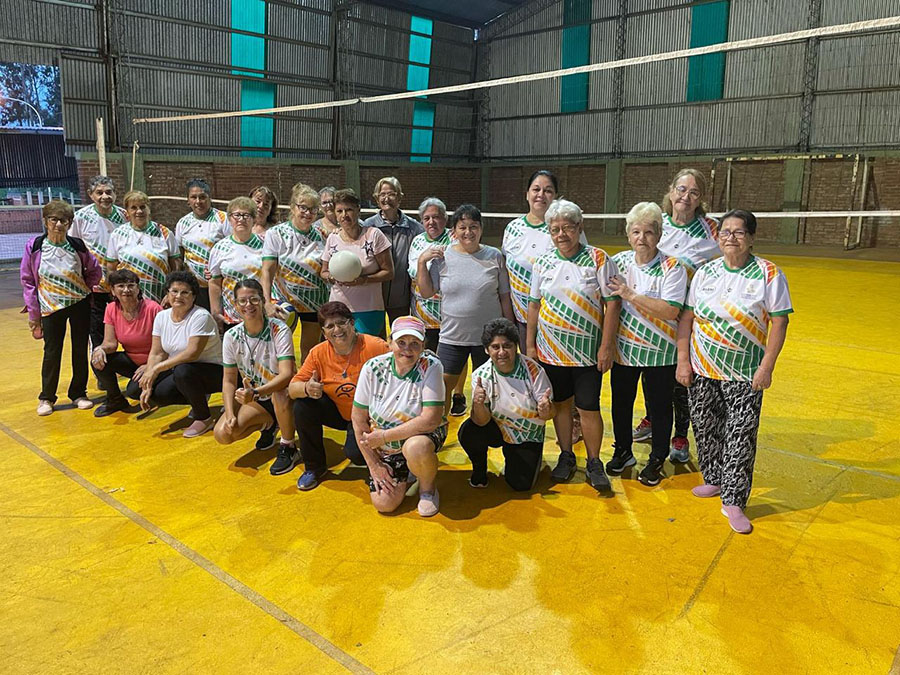 Actividades físicos creativas para adultos mayores en tu barrio