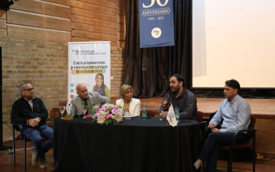Conversatorio sobre la llegada de la Facultad de Medicina a nuestra ciudad