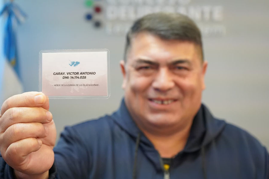 Entrega de Carnets a Nuestros Héroes de Malvinas