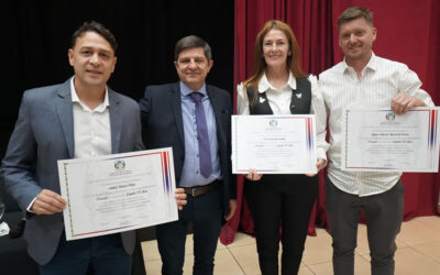 Entrega de Diplomas a Concejales Electos