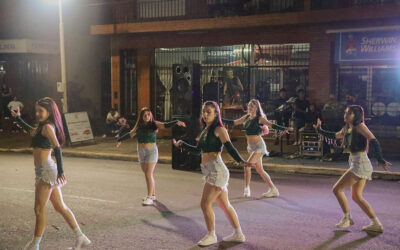 Presentación de coreografías en la Estudiantina 2025
