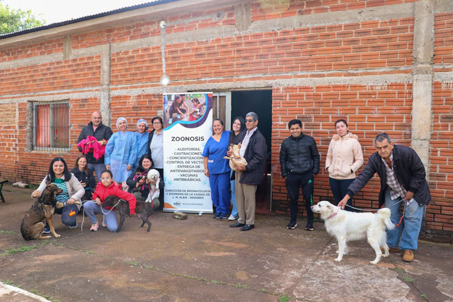 Continuamos con las castraciones, vacunación antirrábica y entrega de antiparasitarios