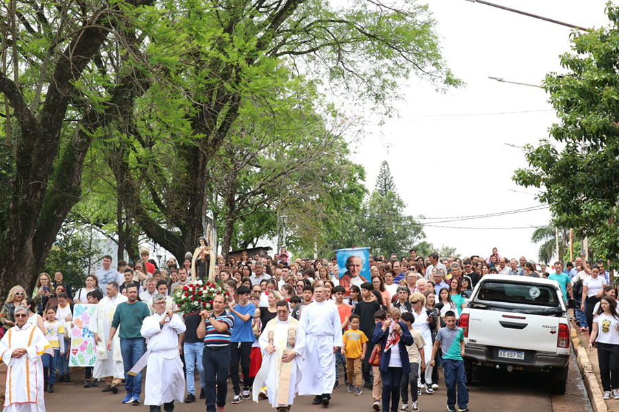 Fiesta Patronal Santa Teresita del Niño Jesús