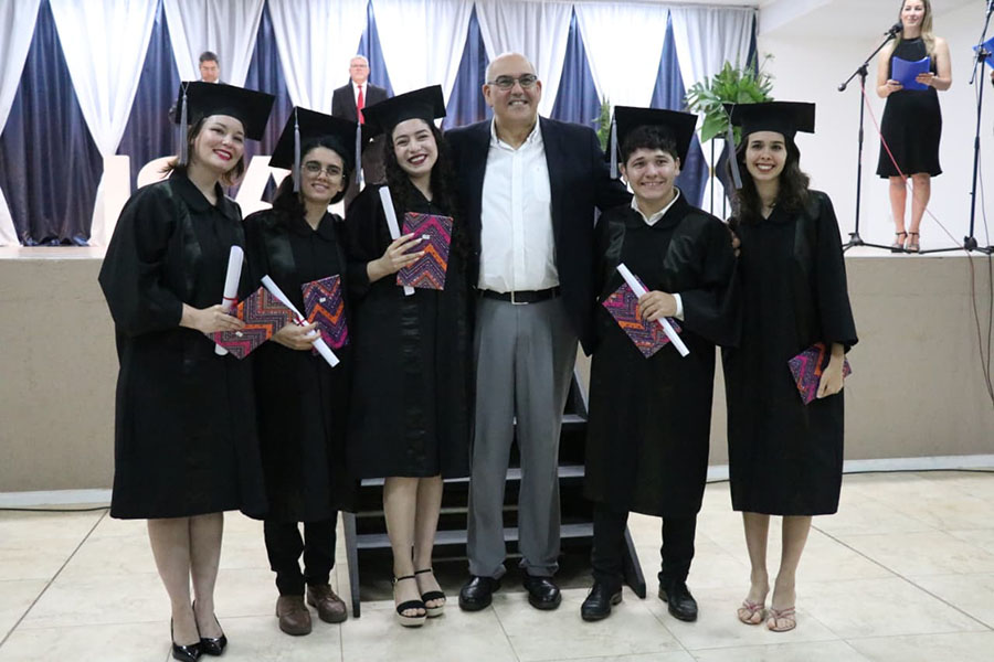Acompañamos el acto de egresados del ISAM Nivel Superior