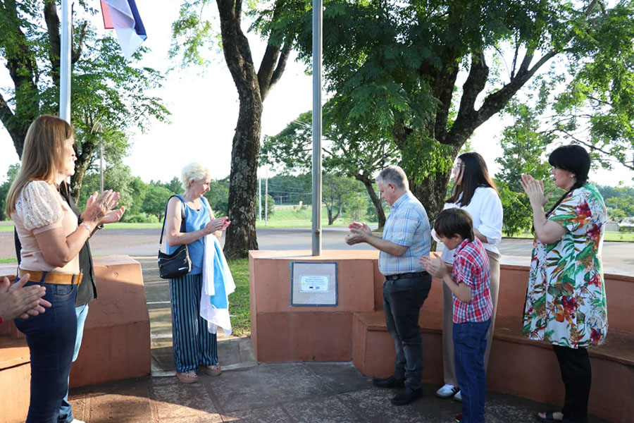 El barrio Virgen del Rosario rindió homenaje a Ramón Armando «Moncho» Vallejos