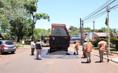 Trabajos de bacheo en la Avenida San Martín