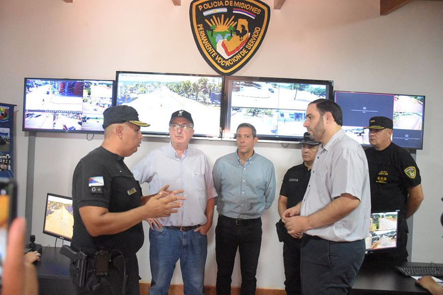 Visitamos el 911 y acompañamos su puesta en funcionamiento
