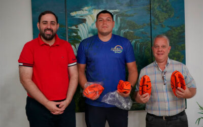Entrega de elementos deportivos a la Escuela Municipal de Básquet “Gigantes”