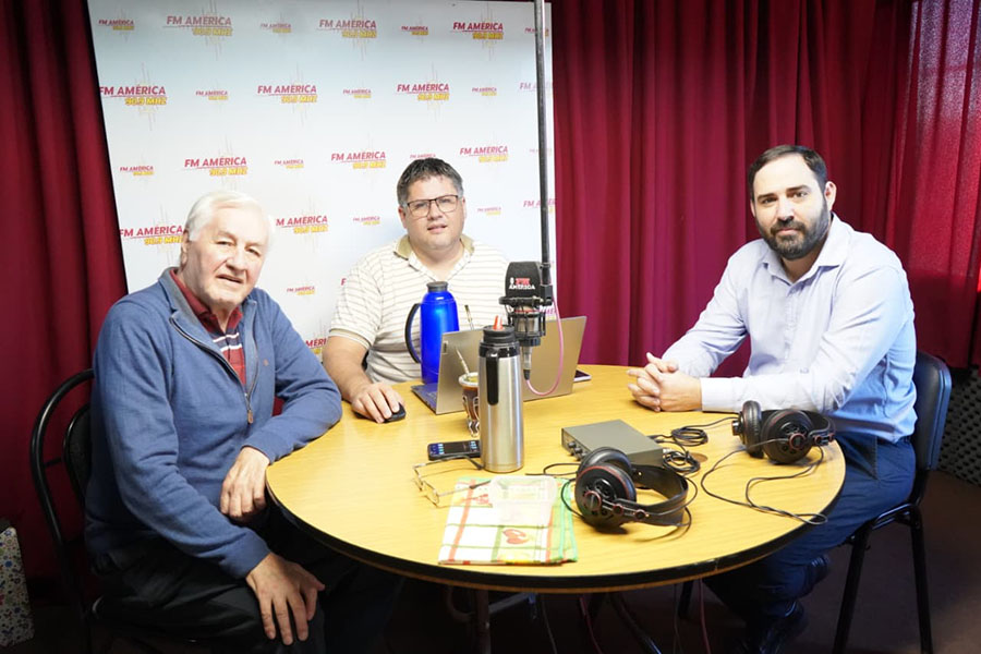 Dialogamos sobre el Presente y el Futuro de Nuestro Municipio en FM América