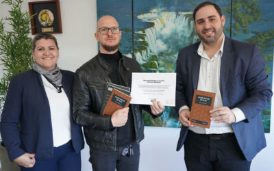 Reconocimiento a German Wilcoms por haber sido seleccionado para participar en la 50° Feria Internacional del Libro