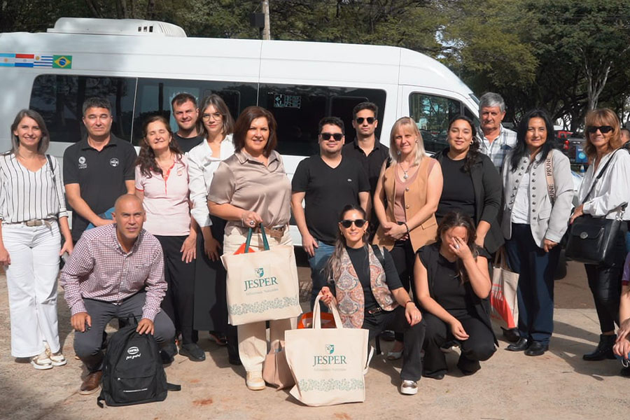 La Escuela Municipal de Negocios y Emprendedurismo de Alem fortalece vínculos internacionales