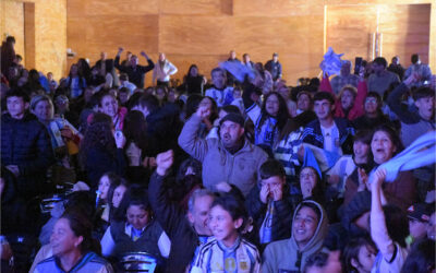 El Cine Teatro Alem volvió a latir con la Scaloneta