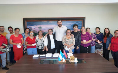 Entrega de lentes del operativo oftalmológico «Mirar Mejor»