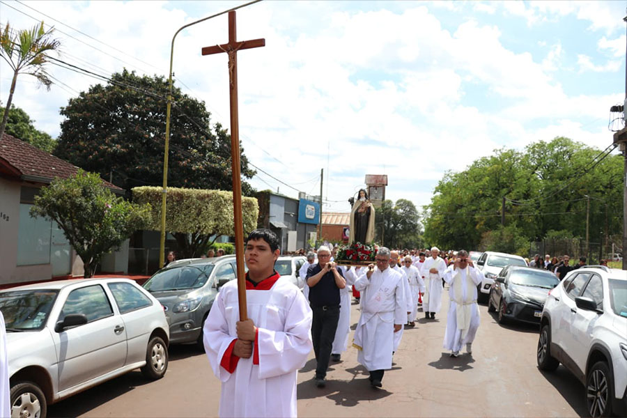 Fiesta Patronal de Santa Teresita del Niño Jesús